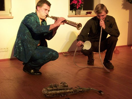 Hartmut Dorschner mit Saxophon, Martin Schulze Posaune Livekonzert